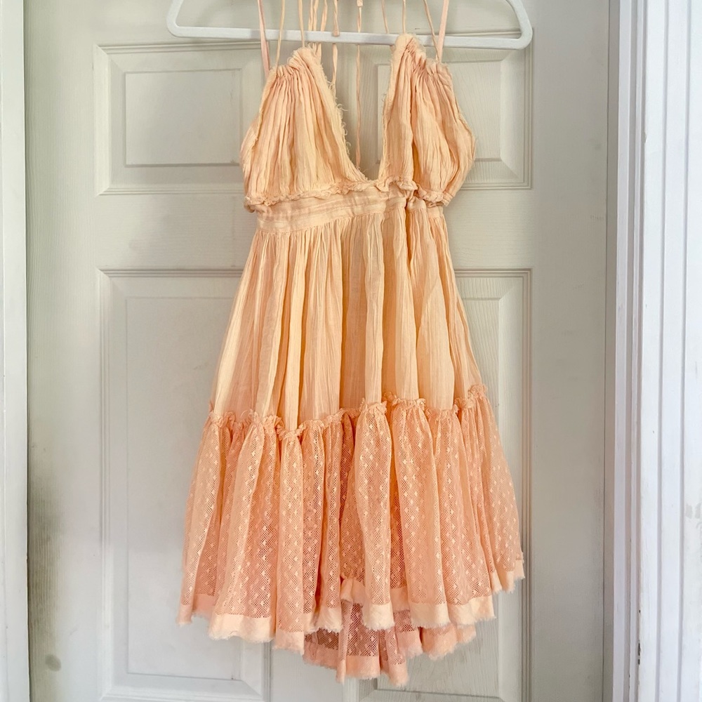 Free People 100 Degree Mini Dress, Light Peach, XS 🌊